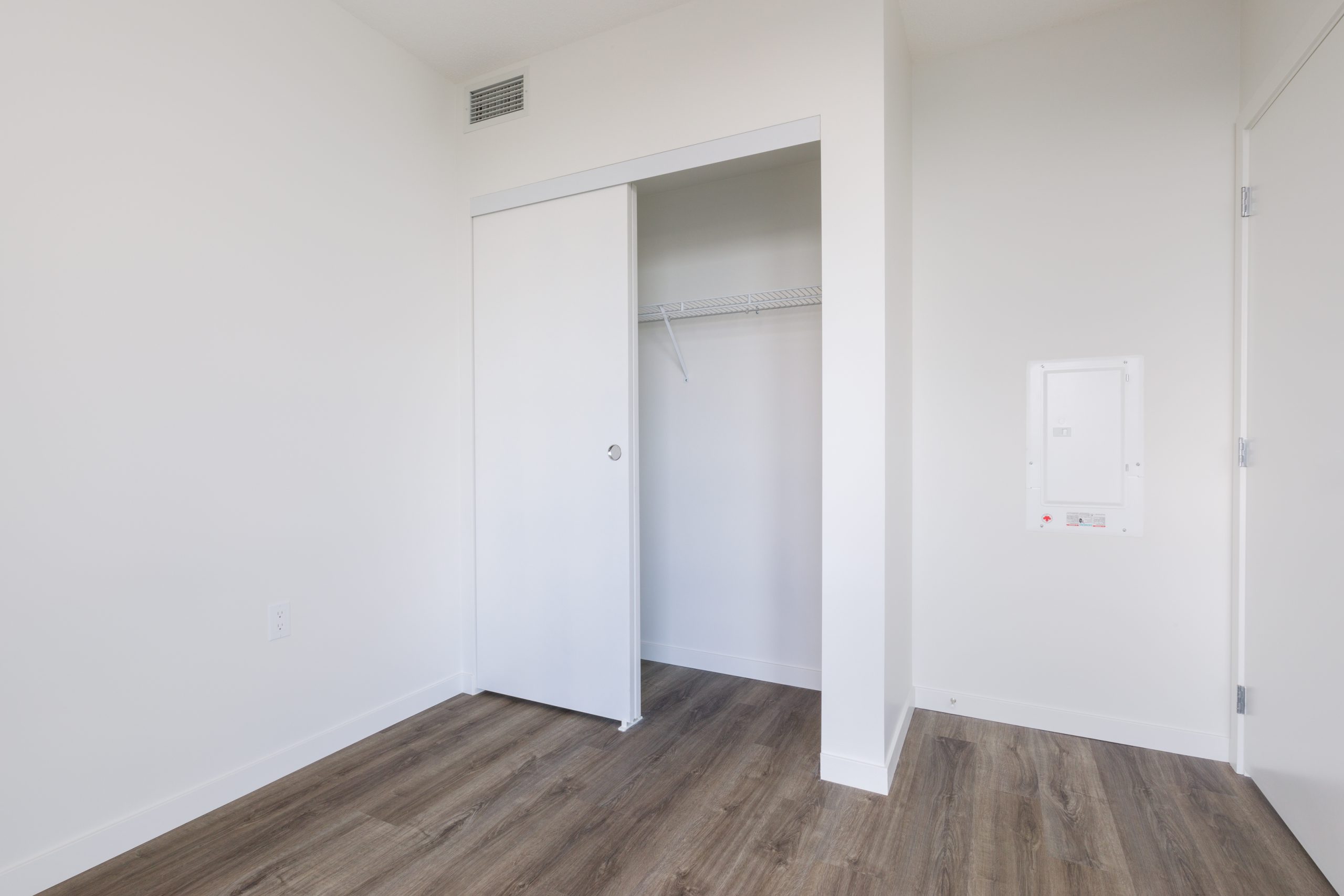 187_1bdrm-1184-1