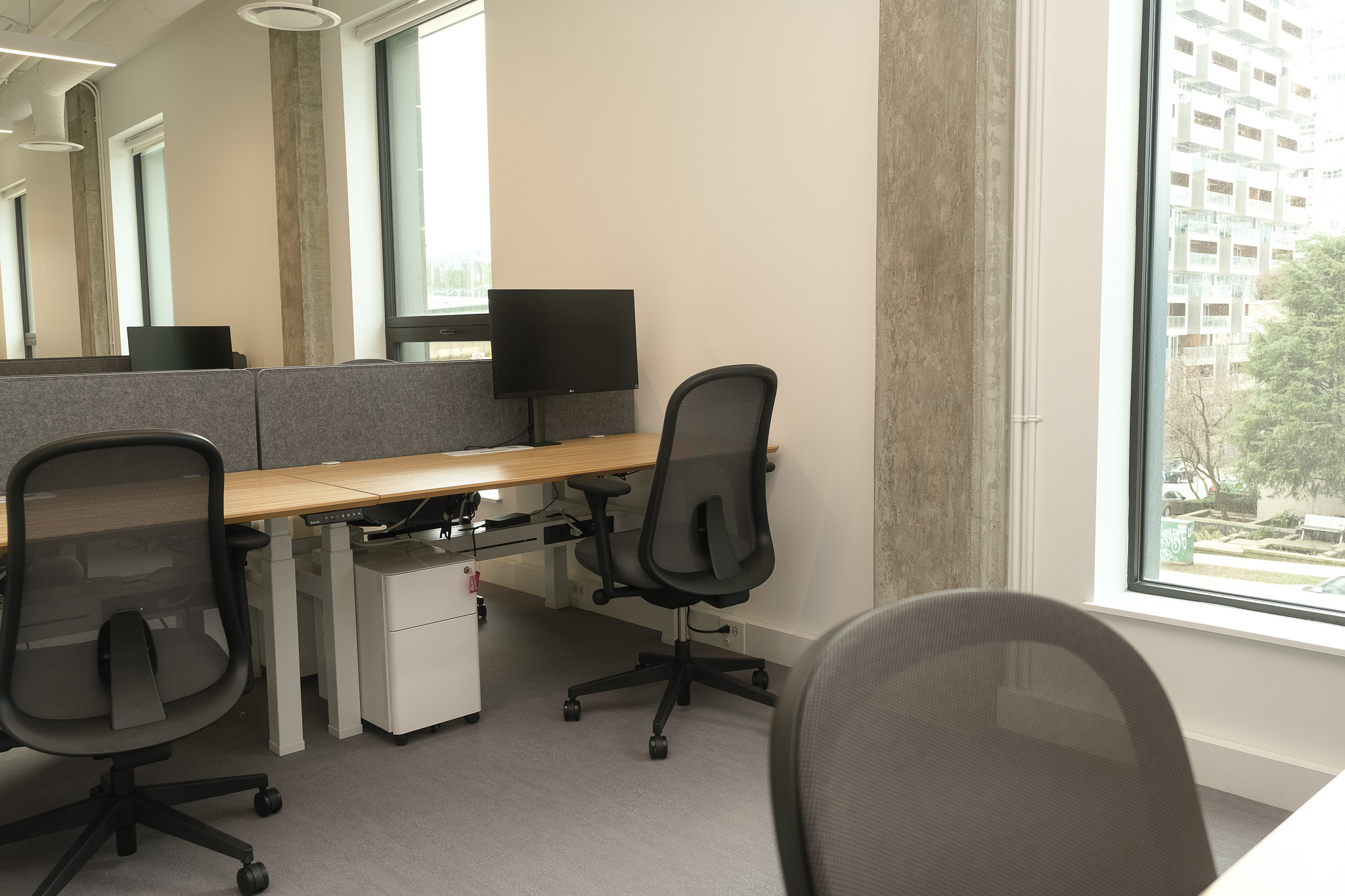 2024-SERVICES-825-Co-working-Sungpil Yoon-DSCF0194