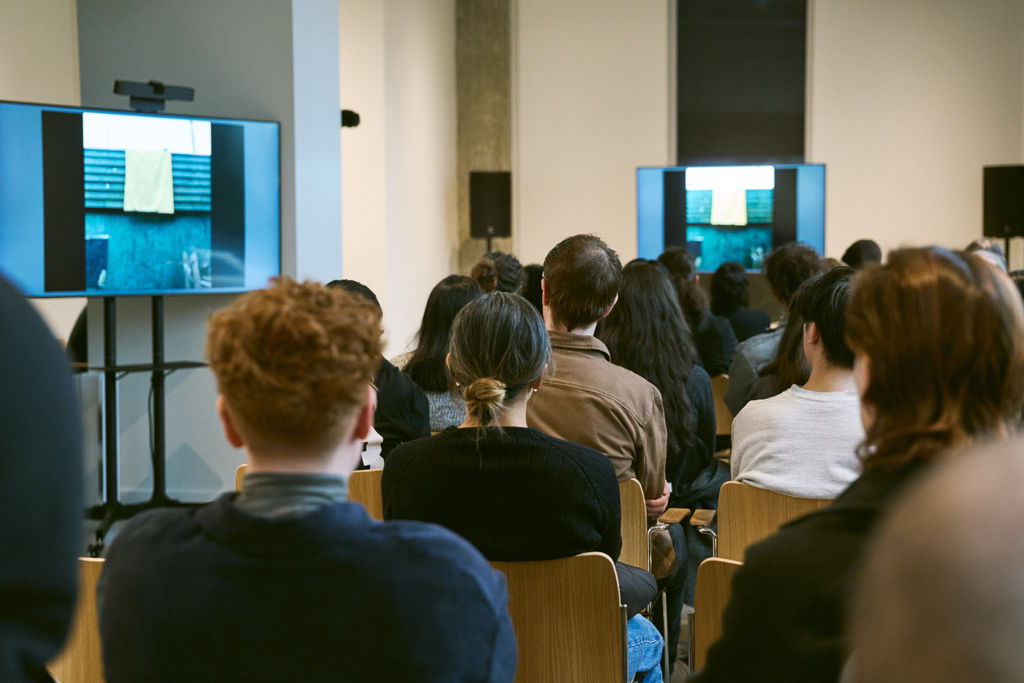 KI-20241130-221A_FellowshipTalks_CV-KKI01745