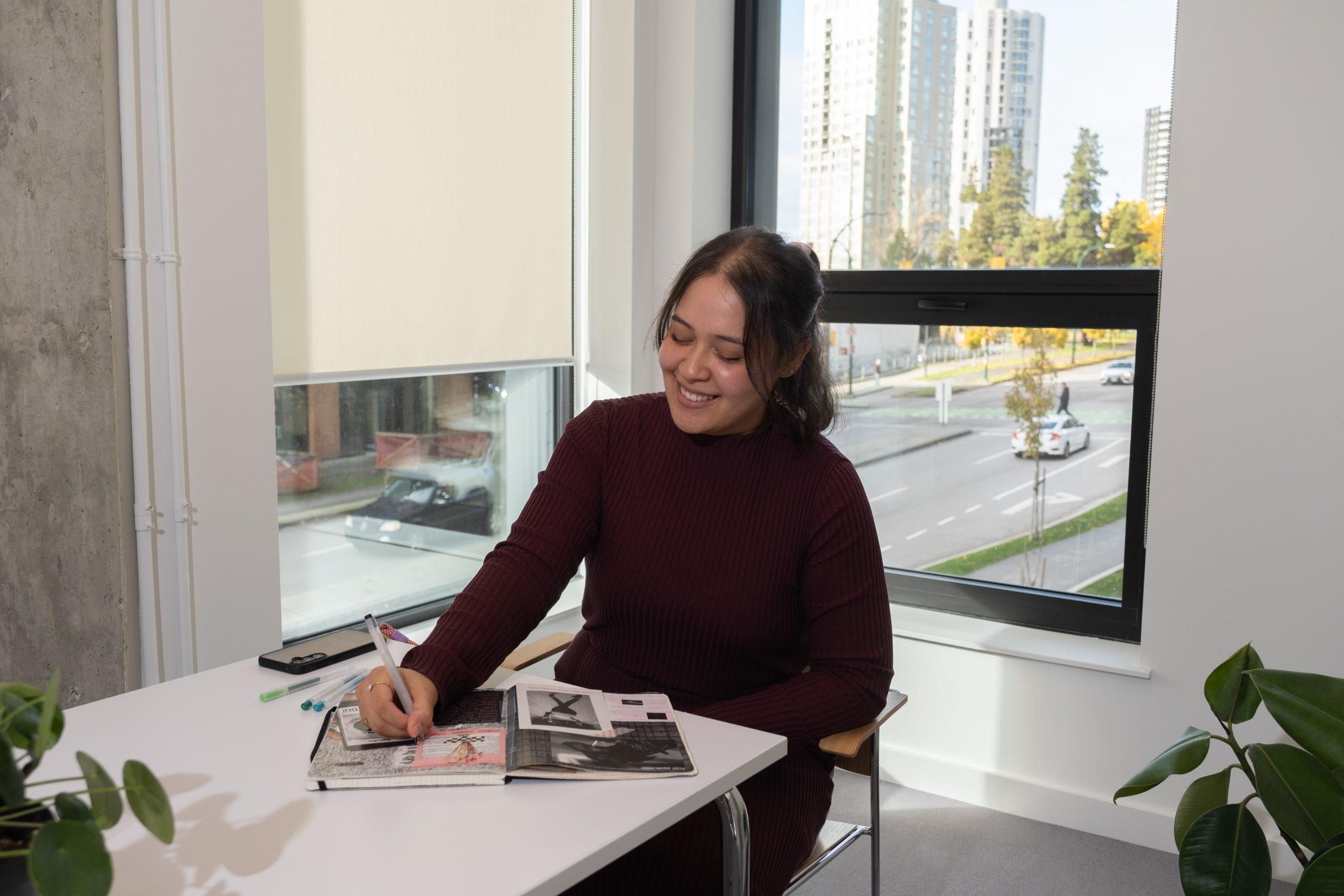 2024-11-14-SERVICES-825-Co-working-Sungpil Yoon-DSCF0399