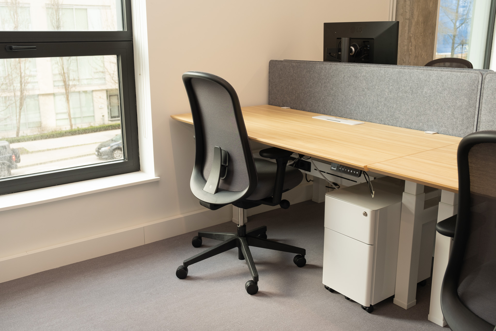 2024-SERVICES-825-Co-working-Sungpil Yoon-DSCF0202