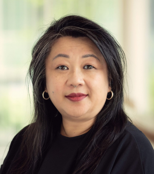 Virginia Hong
