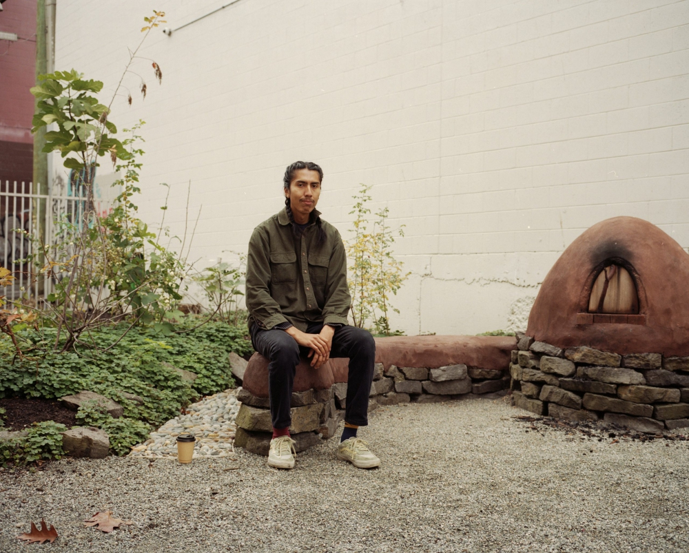 Sol-portrait-2021-garden_-05-1-scaled-1000x0